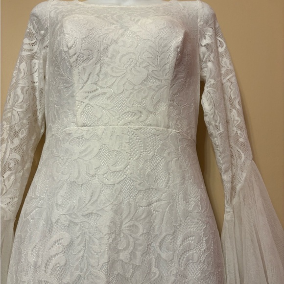 White Lace Bell Sleeve wedding Dress SZ S - Picture 14 of 14